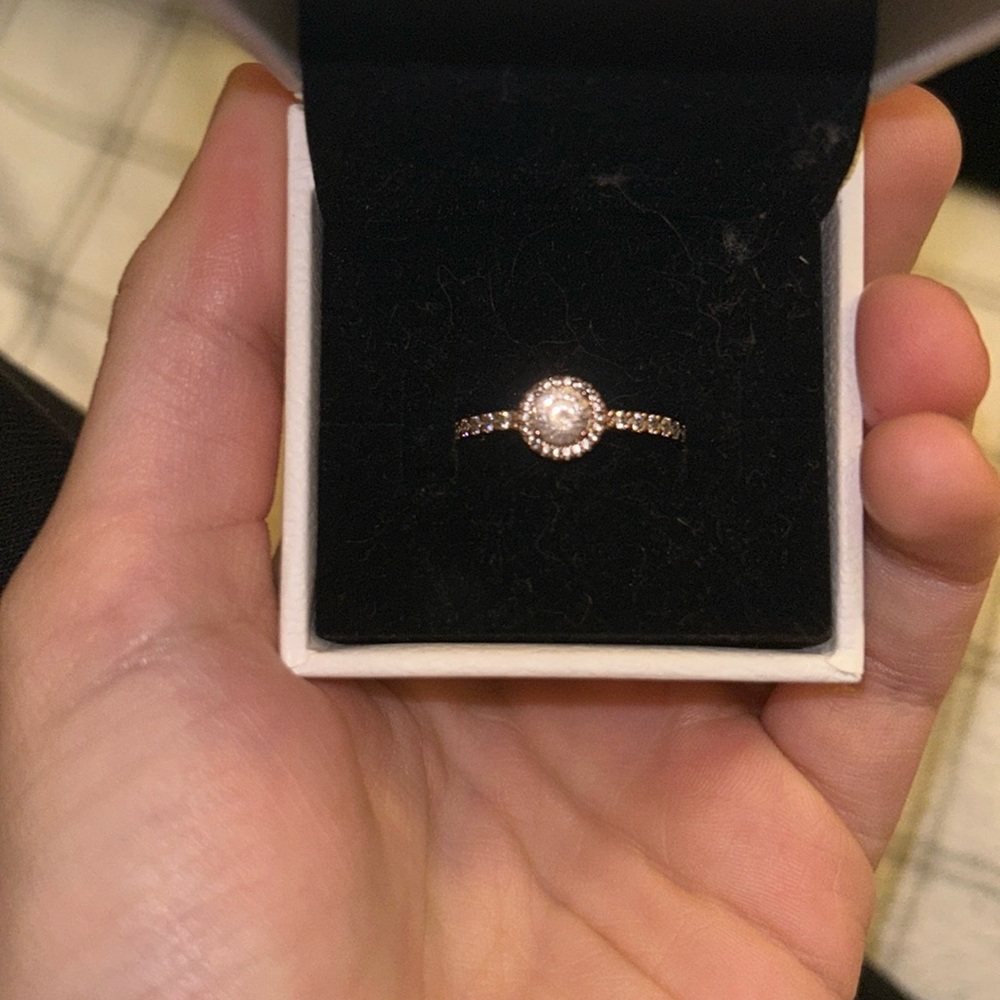 rose gold pandora ring
